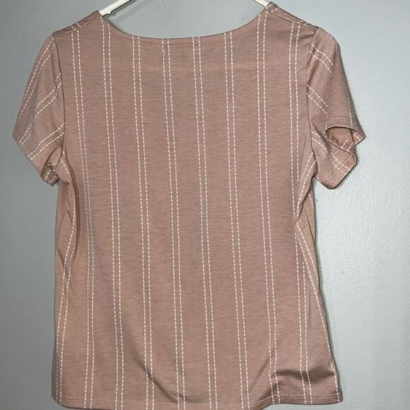 Daisy Fuentes Tan Short Sleeve Front Knot Tank Top Small - Picture 6 of 6
